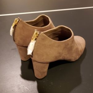 Aerosols tan ankle boots